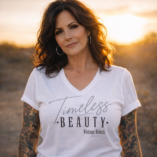 T-Shirt "Timeless" V-Neck