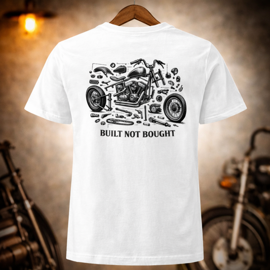 T-Shirt "Built Not Bought" | Brustdruck | Frauen